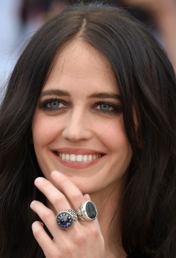 Ева Грин: знаменитая французская актриса. Фото из Яндекс картинки