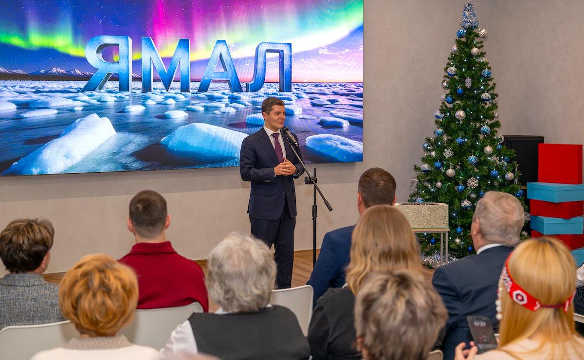 Димитрий Артюхов на церемонии открытии «Дома Ямала» в Тюмени. Фото: пресс-служба губернатора ЯНАО. Источник: yanao.ru