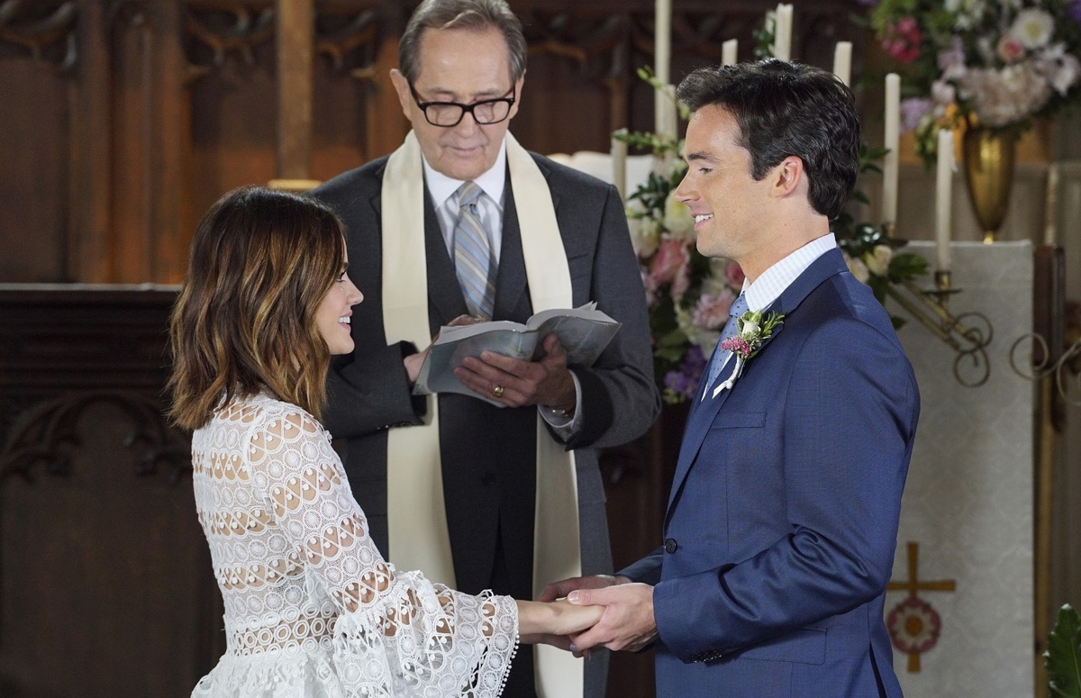 Кадр из сериала «Милые обманщицы»Источник: Warner Bros. Television