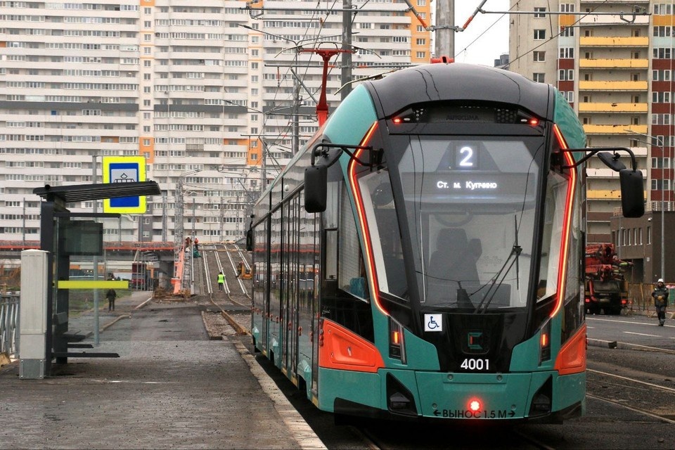    Если будут недостатки, то запуск трамвая отложат на следующий год. Фото: Смольный
