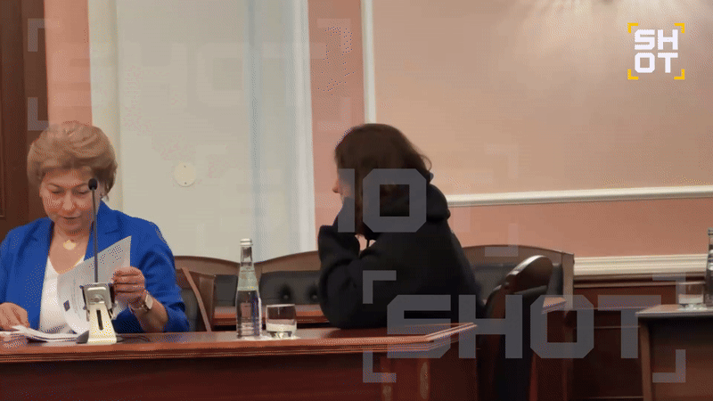    Лурье утверждает, что покупала квартиру для себя и детей. GIF видео ТГ-канала SHOT