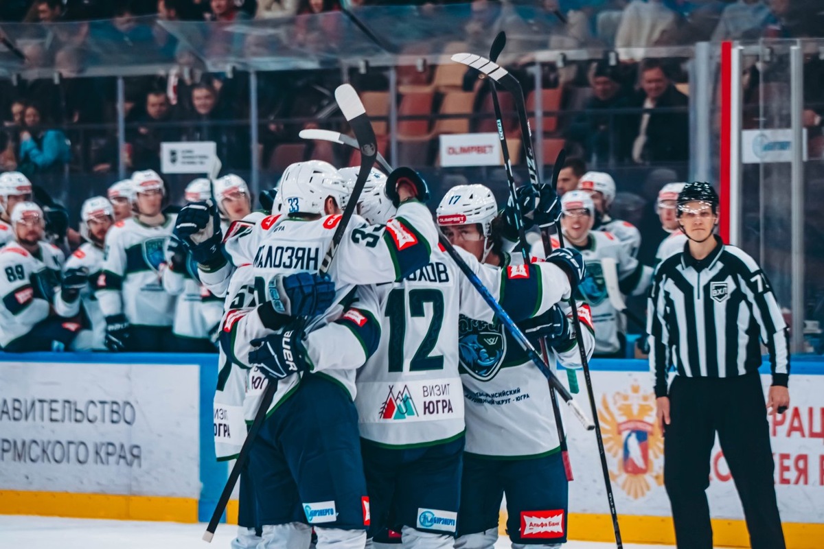    «Югра» начала выездную серию с уверенной победы над пермским «Молотом»