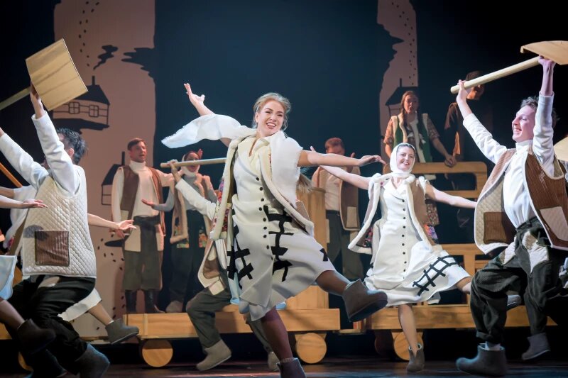 Листайте вправо, чтобы увидеть больше изображений