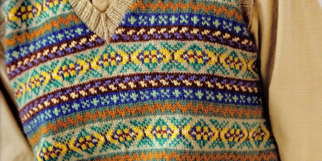 Жаккардовый жилет спицами. Точно захотите связать.
