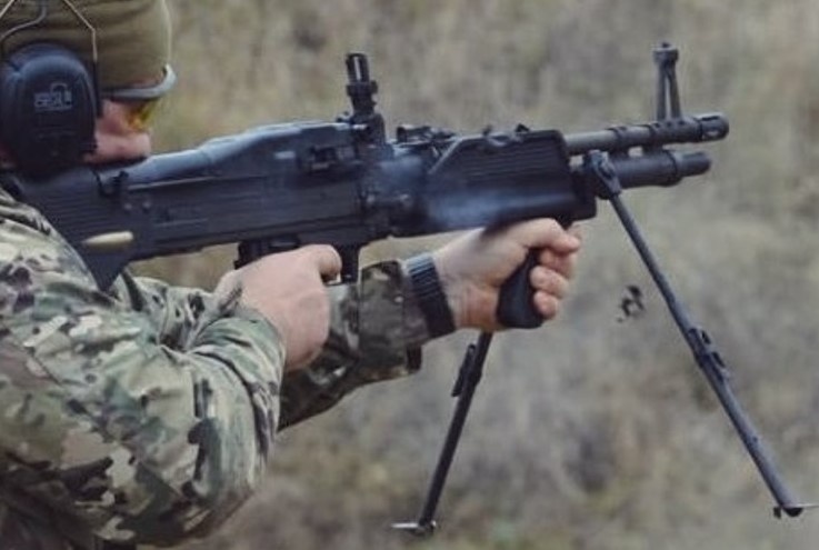 Пулемет М60Е4.