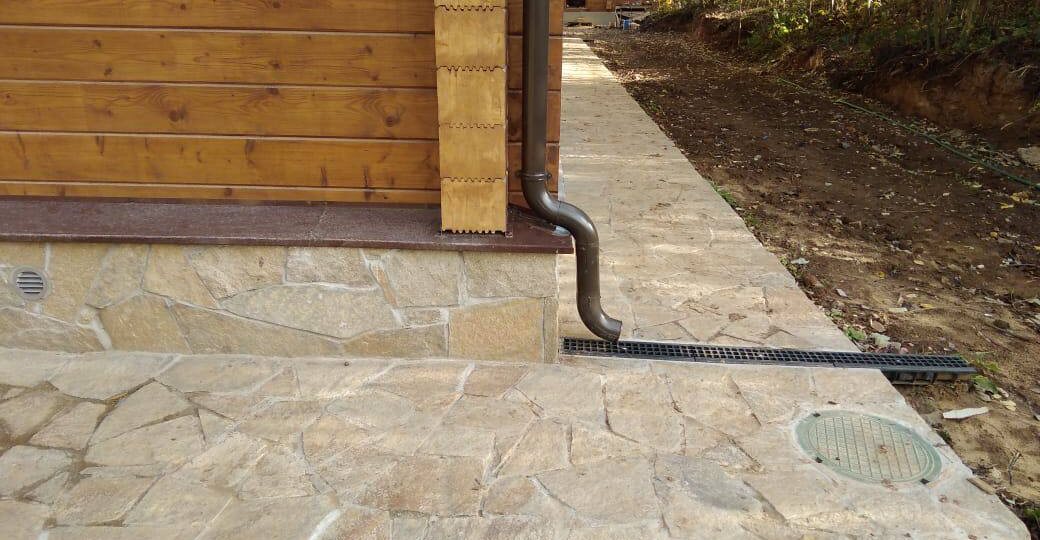 На что обращать внимание при приёмке работ от укладчиков: памятка от экспертов по камню