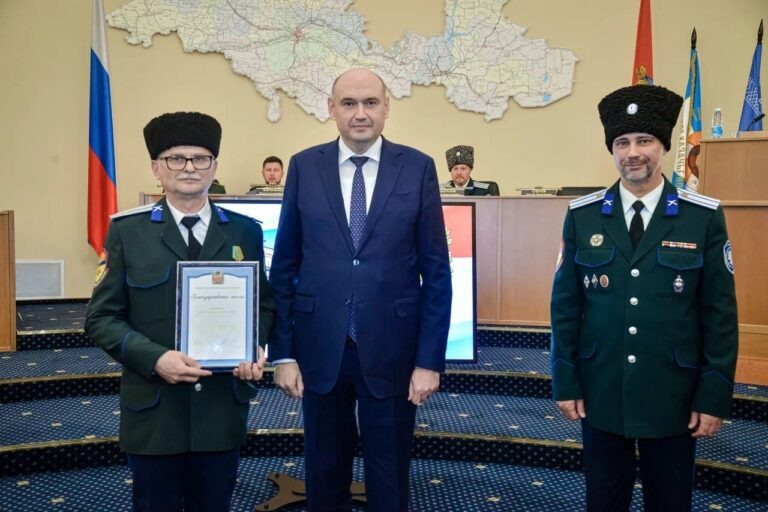    Глава Оренбуржья принял участие в заседании совета по делам казачества Оренбуржье