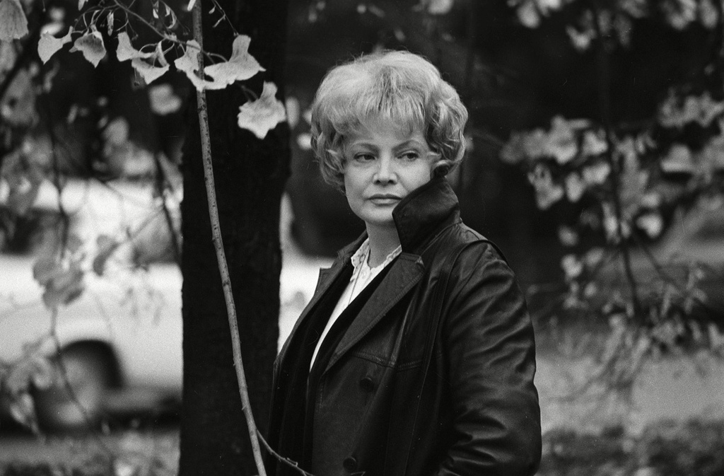 Татьяна Доронина.
Юрий Инякин, 1978 год, ОАО «Газета Известия».