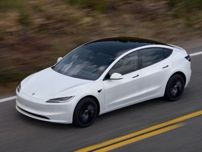    Tesla планирует встроить «тарелки» Starlink в свои автомобили