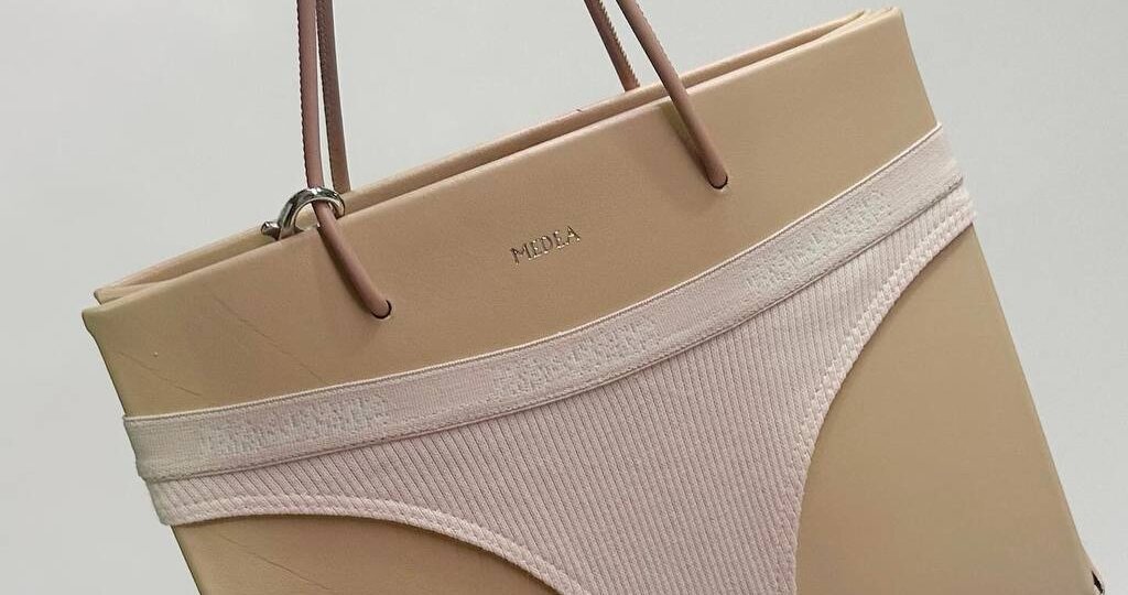 Модная отрыжка - 2025, или "Что я несу?!" (Смотрим самые неотразимые сумки и клатчи уходящего года!)