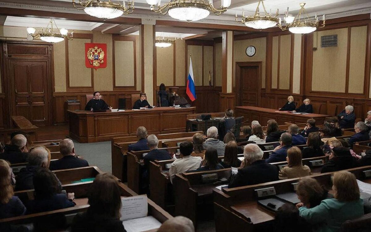    Более 20 раз откладывали заседание по делу заместителей воронежского министра финансов Фото: Giga Chat