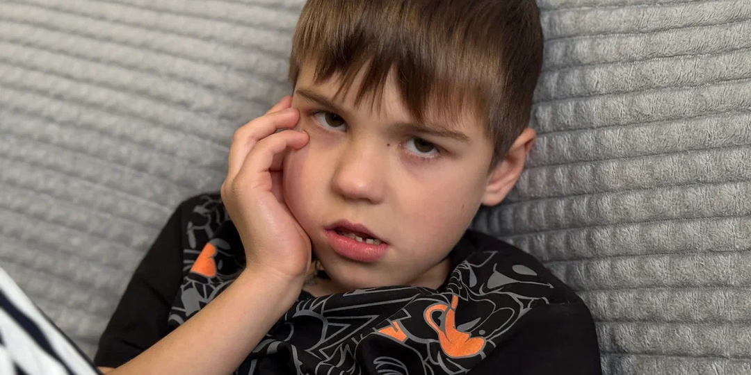 Мозг Саши постепенно угасает...