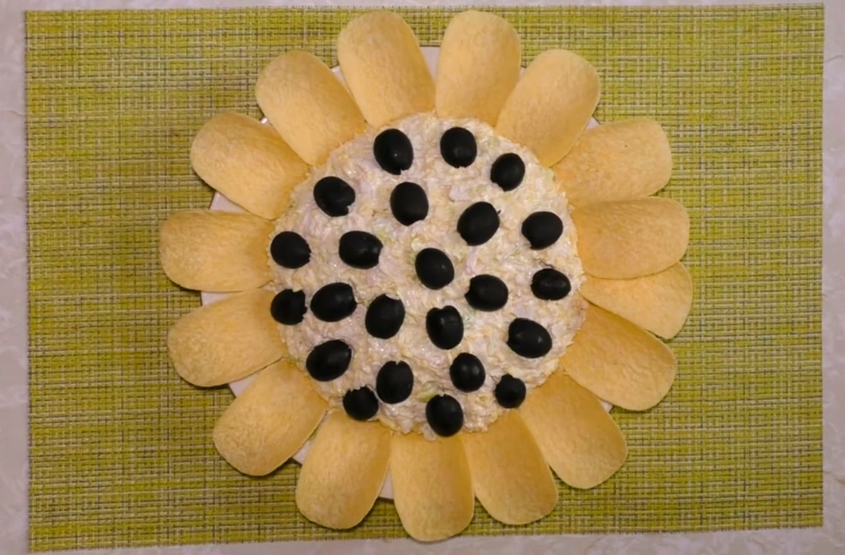 Салат Подсолнух