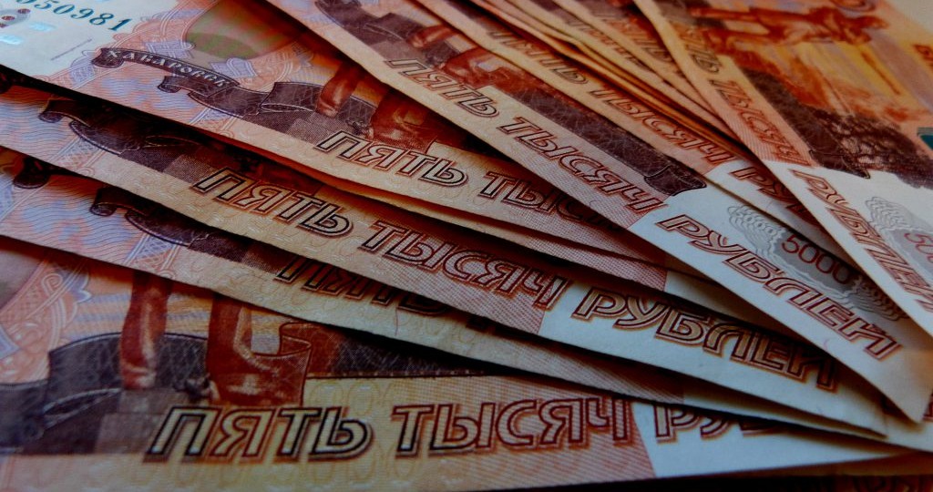 На содержание мэра Сургута потратят 16 миллионов из дефицитного бюджета