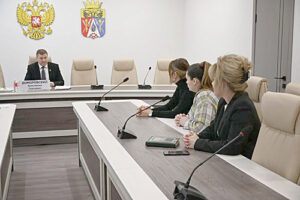 Идет прием главы. / ФОТО Юлии Фроловой Администратор  📷
