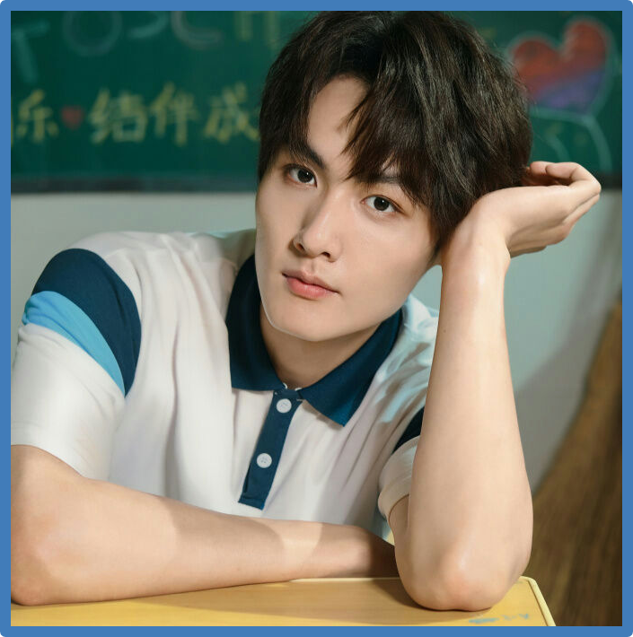 Китайский актер мини-дорам Чжоу Хаошань.