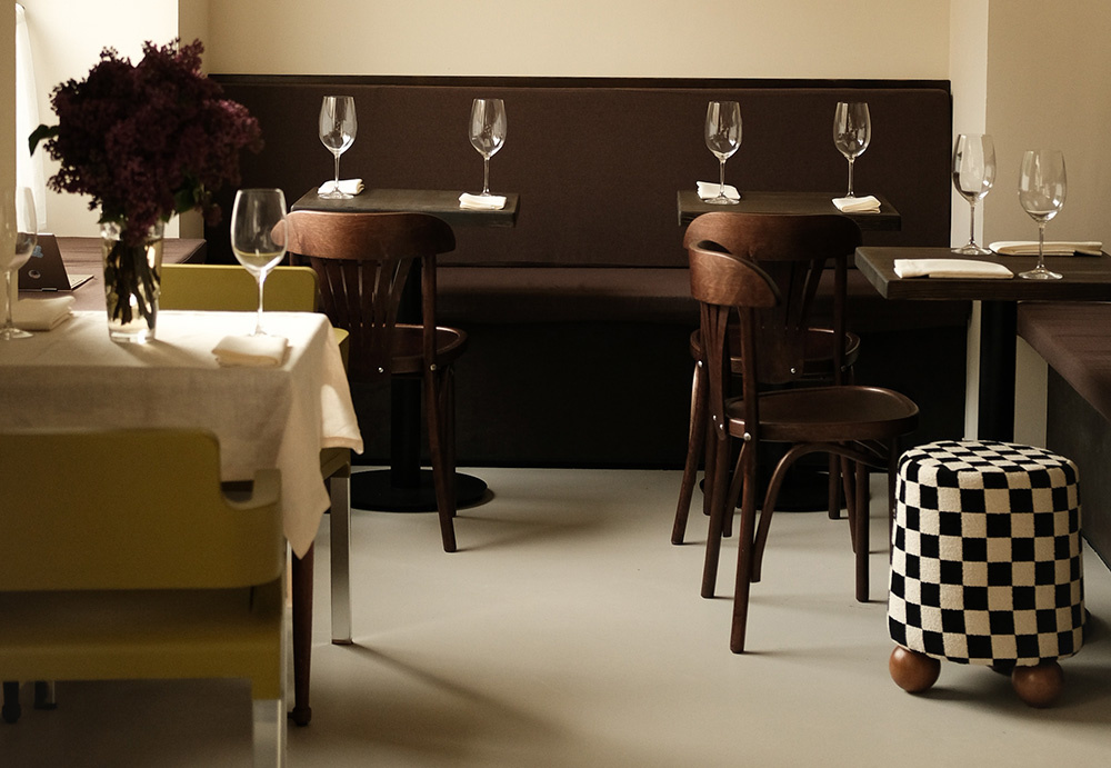    Новости ресторанов: осетр с овощами, оливье с говяжьим языком и заливное из краба (фото 3)