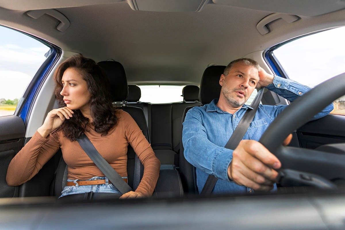 Он везет, вы — едете. Какие вопросы? Источник: fast-stock / Shutterstock / FOTODOM📷
