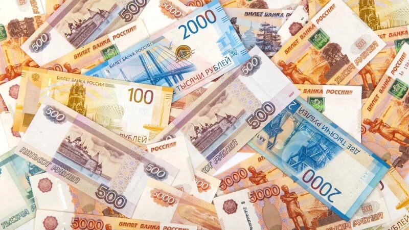     Деньги. Рубли. Купюры. Банкноты. Фото: Анна Зайкова.