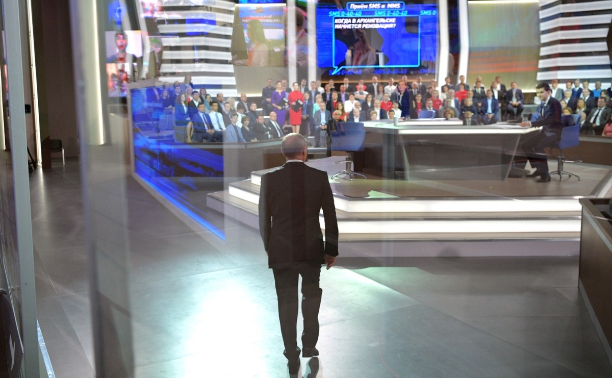    Прямая линия с Владимиром Путиным / Источник: Kremlin.ru