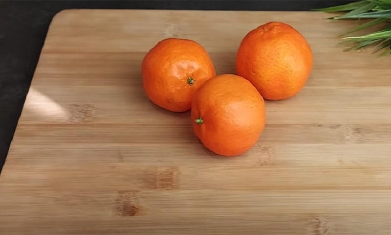 Мандарины в шубке: самые сочные новогодние кексы, которые станут звездой праздничного стола