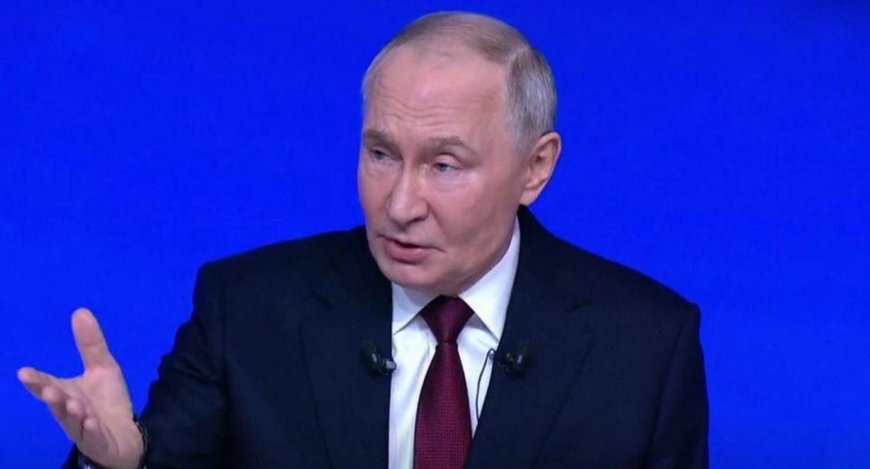    Прямая линия с президентов РФ Владимиром Путиным