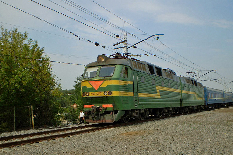ЧС7-277 на станции Царицыно