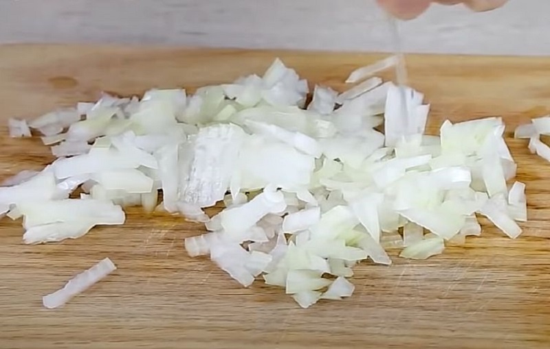 Порционная “шуба” в тарталетках: отличная закуска для новогоднего стола