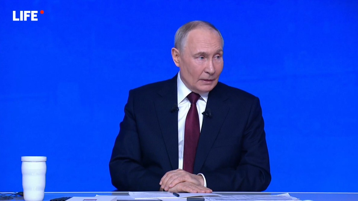     Итоги года с Владимиром Путиным — 2025. Прямая трансляция LIFE
