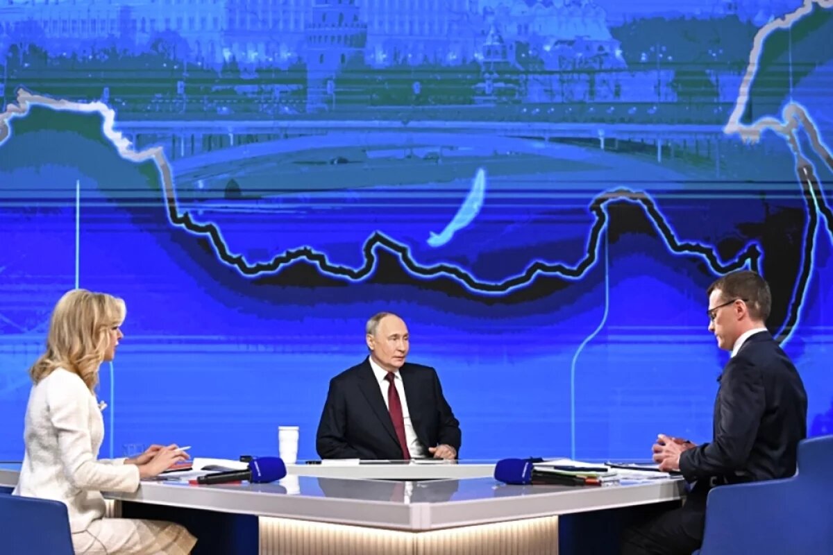    Путин: прошедшие ВОВ преподаватели пользовались всеобщим уважением