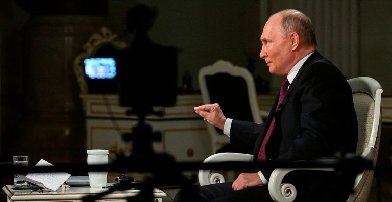    Фото: kremlin.ru Константин Большаков