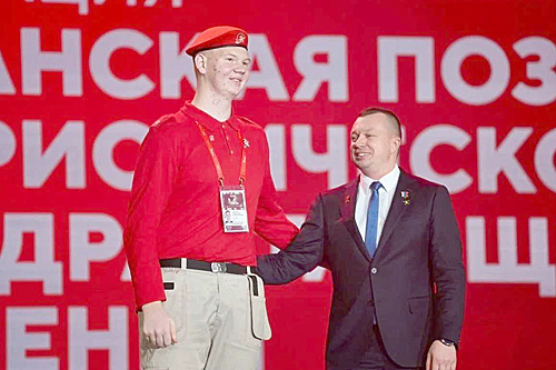    Владислав Икрянов и Артур Орлов. / ФОТО donland.ru Администратор