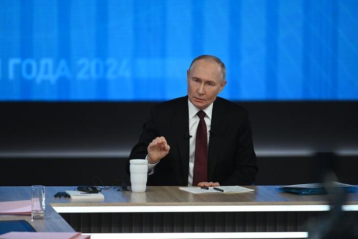 Владимир Путин. Обложка © Life.ru