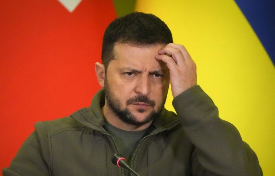    Президент разоблачил селфи Зеленского: «Талантливый артист, заходи в дом»