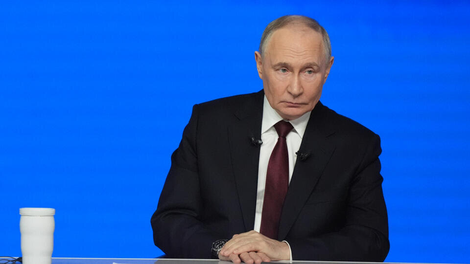     Путин: малый бизнес не должен пострадать от повышения налогов ИЗВЕСТИЯ/Андрей Эрштрем