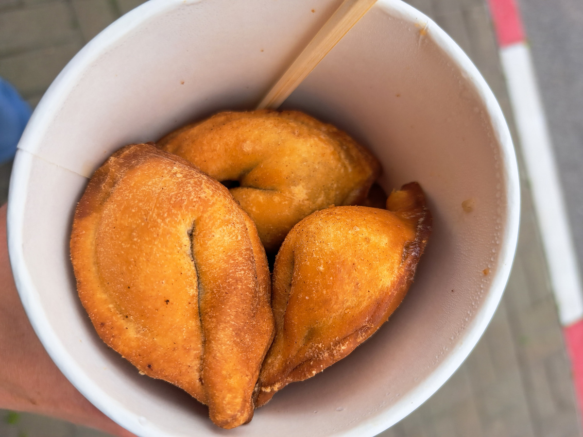 Ребенок из Ростова пожаловался Путину на цены в столовой и зарплаты родителей.  Фото: Фото: ФедералПресс / Вера Романескул