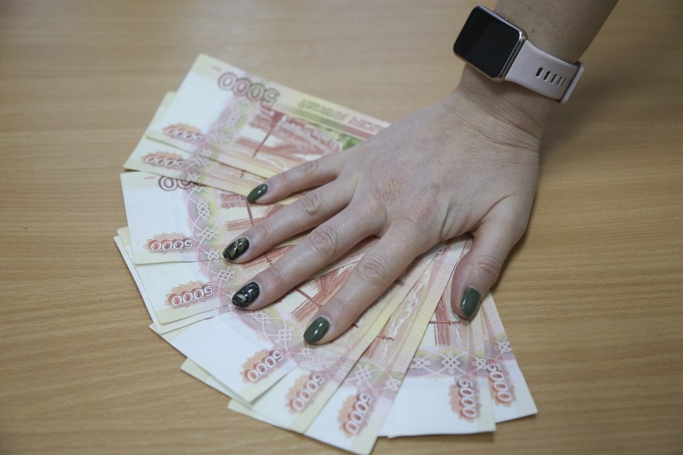    По версии следствия, с июля 2023 по август 2024 года она оформляла фиктивные командировки в Москву. Олег УКЛАДОВ