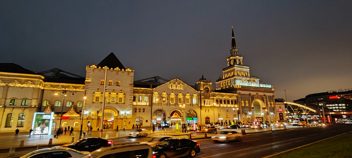 Казанский вокзал во всей своей красе