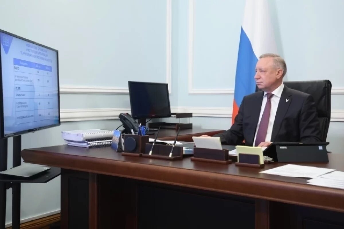    Беглов: в программе «Время героев» обучаются 69 участников СВО