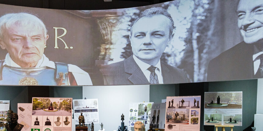    Алена Бобрович