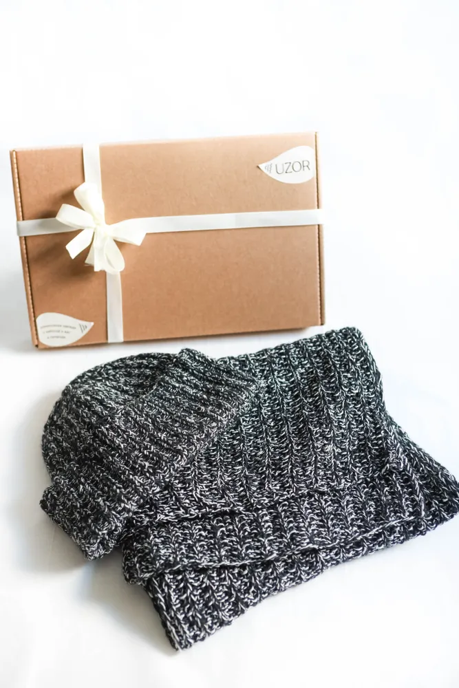 Мужской черный комплект шапки и шарфа из конопли и мериноса Uzor Wear