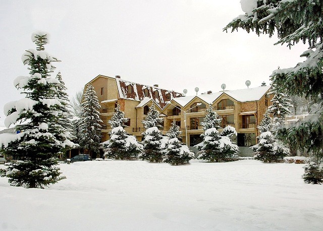 Очень достойный и недорогой горнолыжный курорт - Цахкадзор!