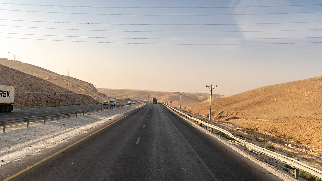 Дорога в Петру