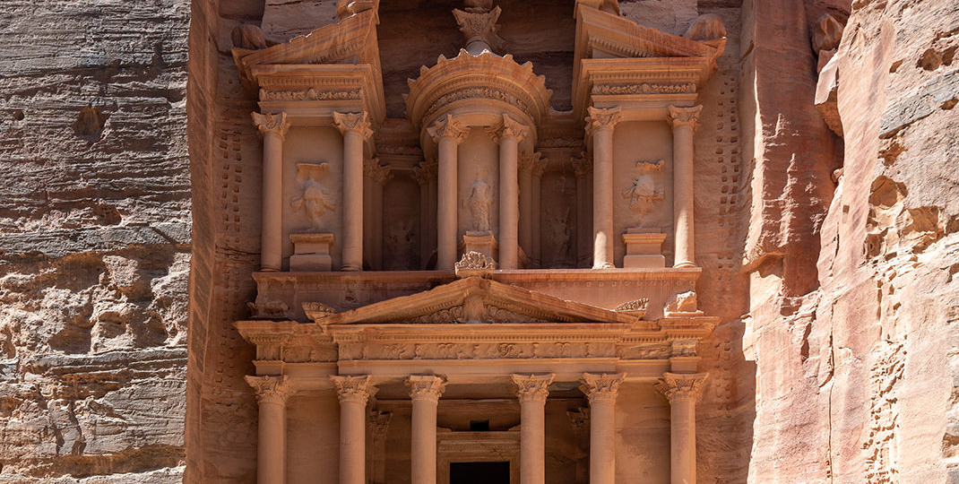 Древняя Петра. История необычного города в горах