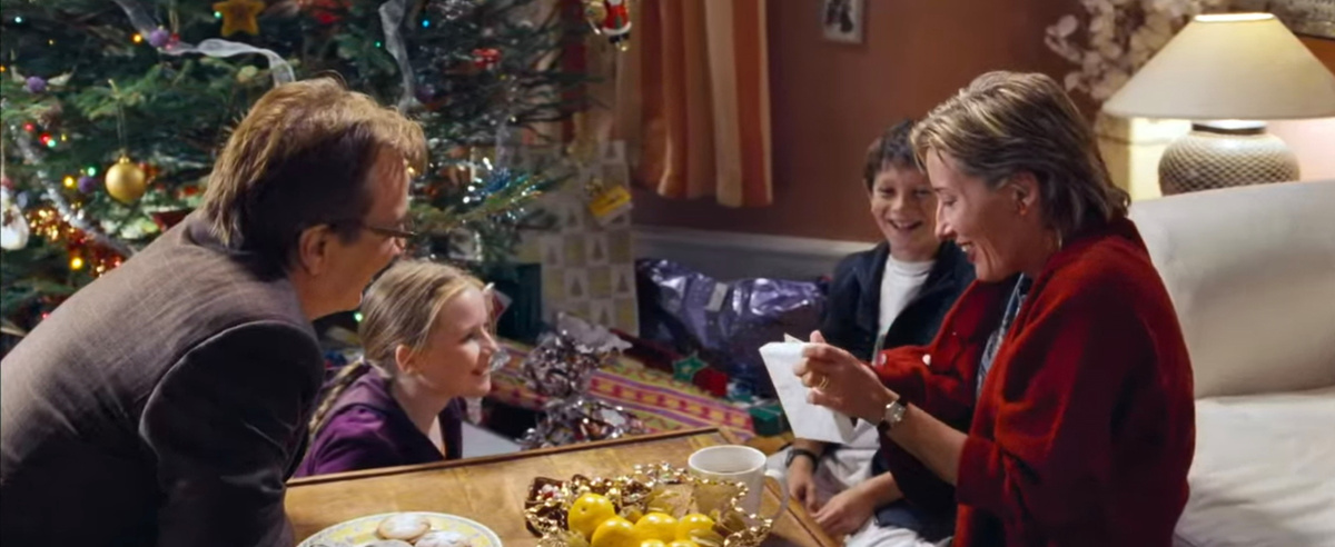 Кадр из фильма "Реальная любовь" 