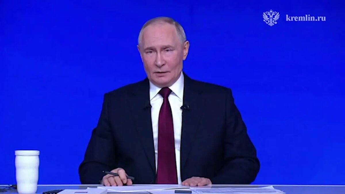    Прямая линия Владимира Путина. Фото: кадр видео Кремля