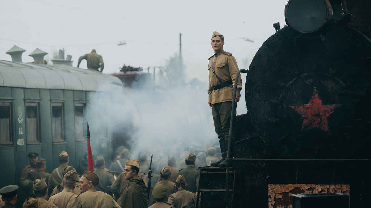 Кадр со съемок фильма "Август"