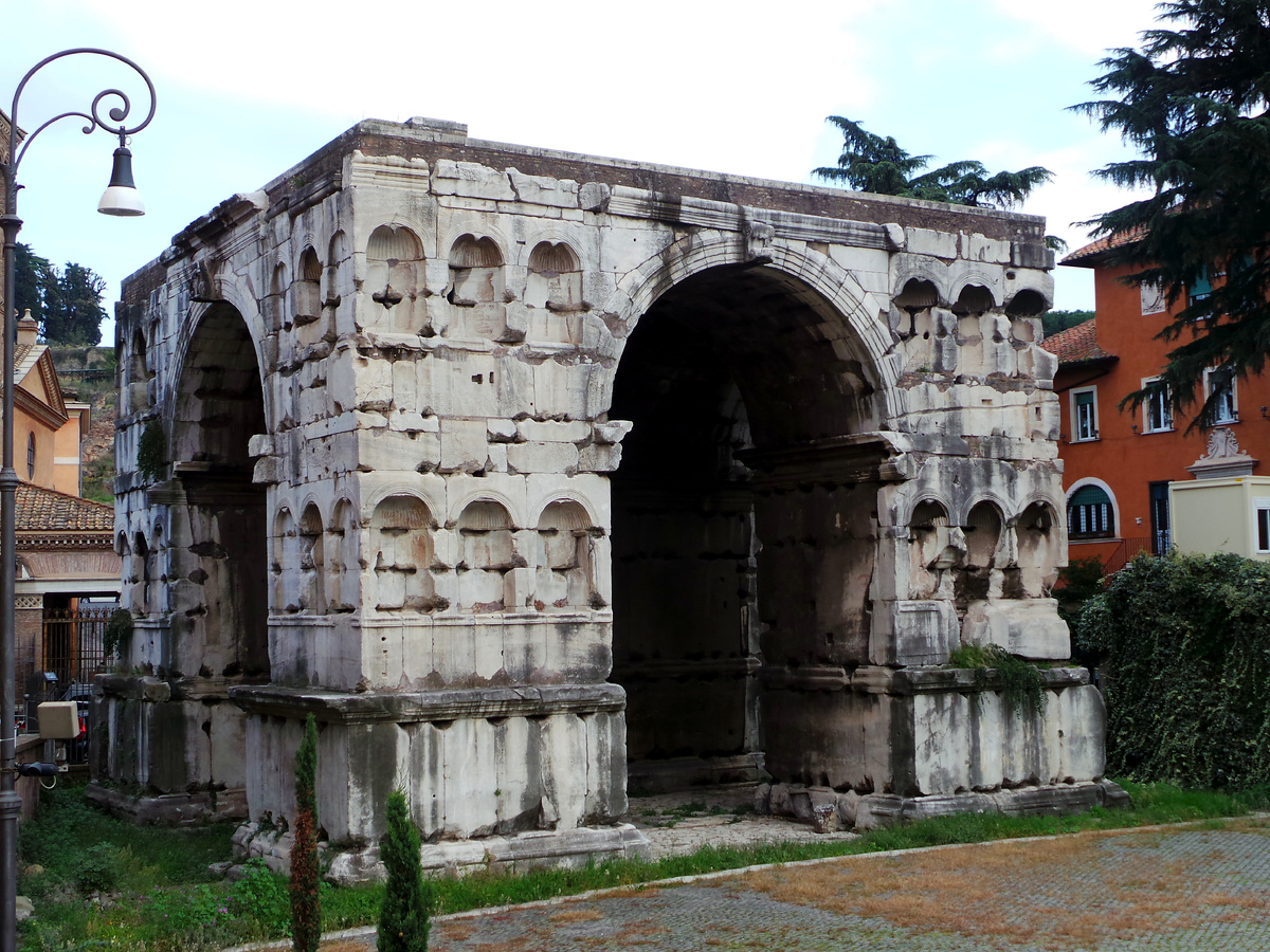 Арка Януса в Риме