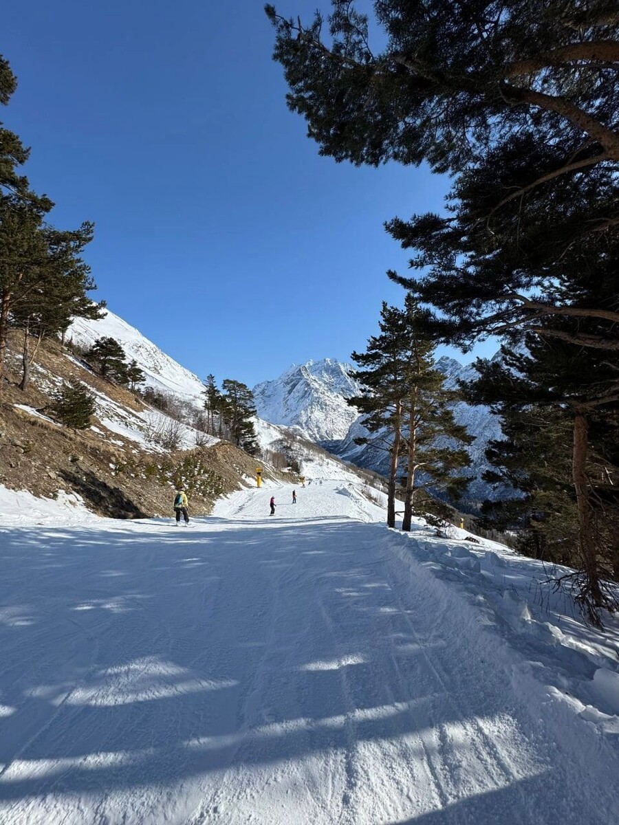    Горнолыжные курорты Сочи манят туристов со всей страны   Евгений Остяков / nashgorod.ru