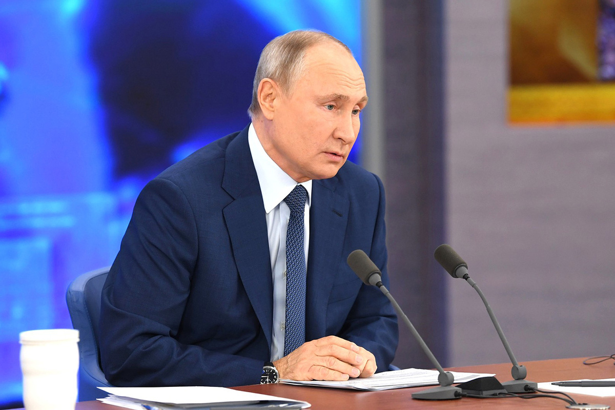 Путин объяснил, зачем повысили ставки утильсбора.  Фото: Фото: пресс-служба Администрации президента РФ / kremlin.ru
